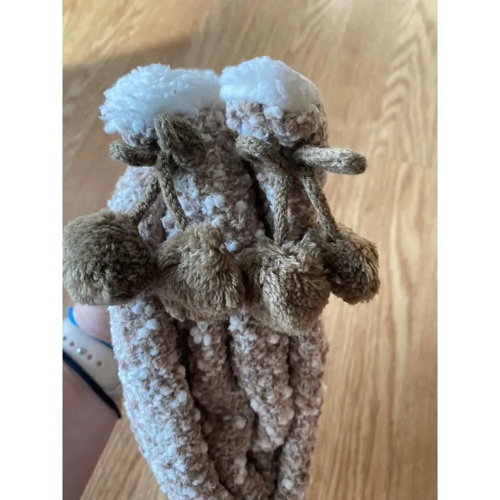 Shiraleah Grace Slipper Socks Baby it's Cold Outside Oatmeal